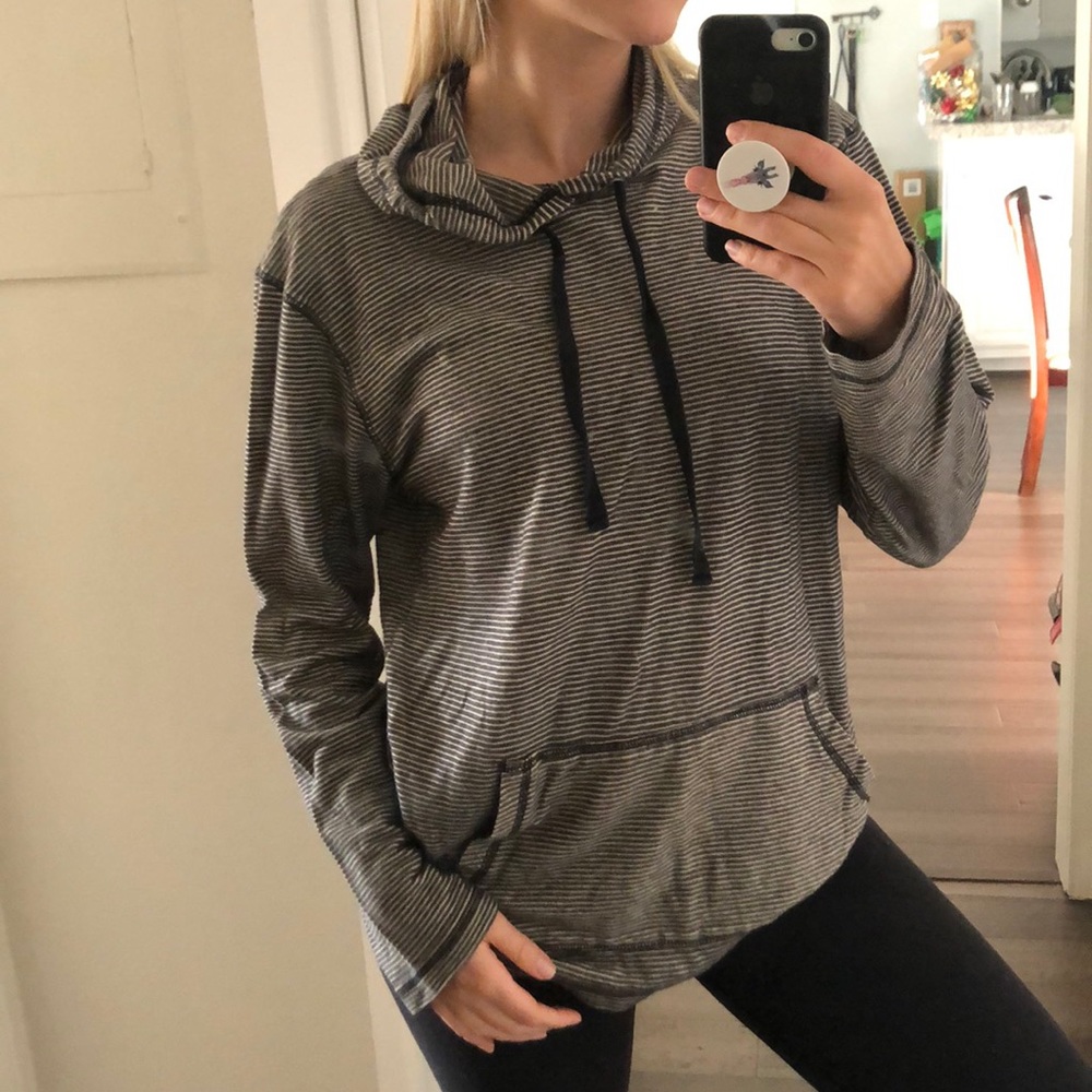 Lightweight Pull Over - image 1